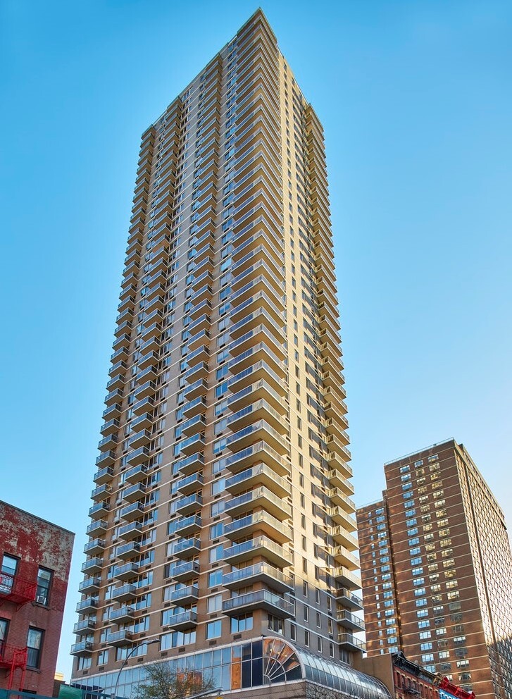 The Monarch Condominium Douglas Elliman Property Management